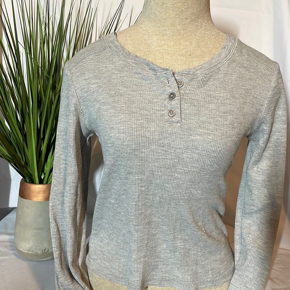 Heather Grey Waffle knit long sleeve